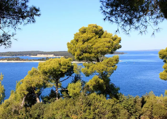 With Parking Space Stinjan, - 22993 Lägenhet *